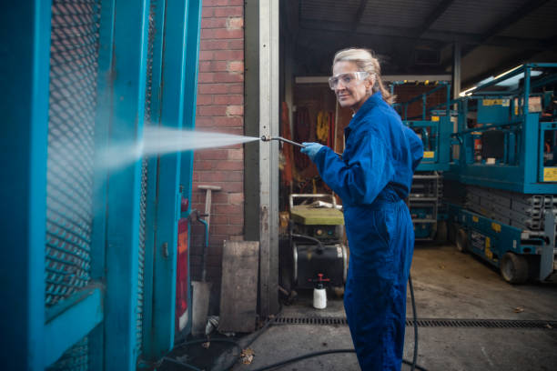 Best Roof Power Washing Services  in Robinson, IL